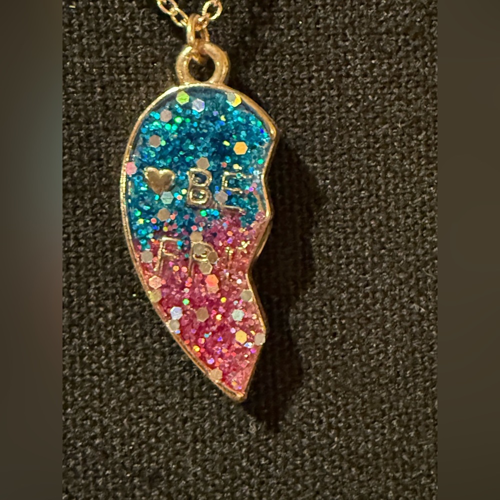 Elegant Blue and Pink Pendant Necklace - Picture 2 of 2
